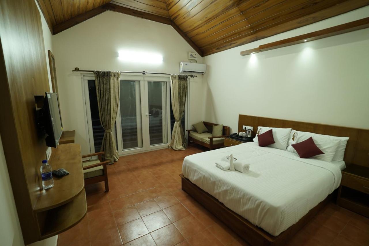 Coorggavadana Hotel Madikeri Buitenkant foto