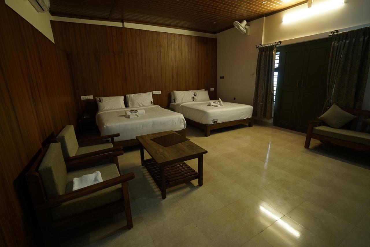 Coorggavadana Hotel Madikeri Buitenkant foto