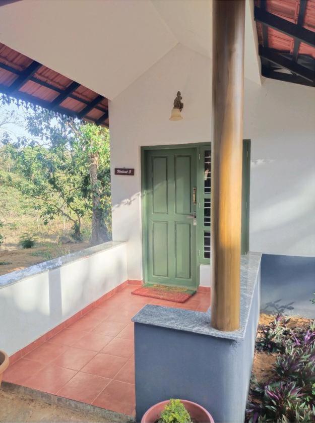 Coorggavadana Hotel Madikeri Buitenkant foto